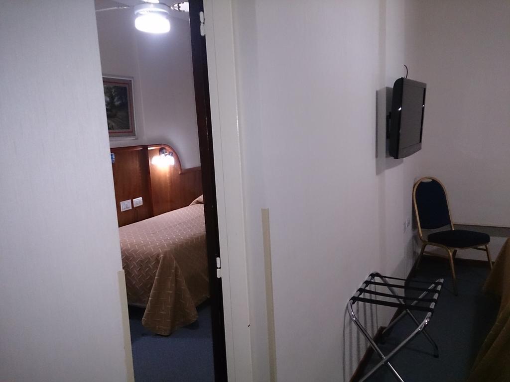 Hotel Orly Corrientes Szoba fotó