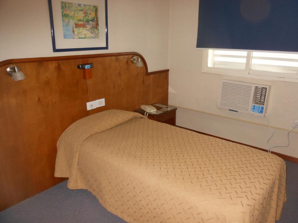 Hotel Orly Corrientes Szoba fotó
