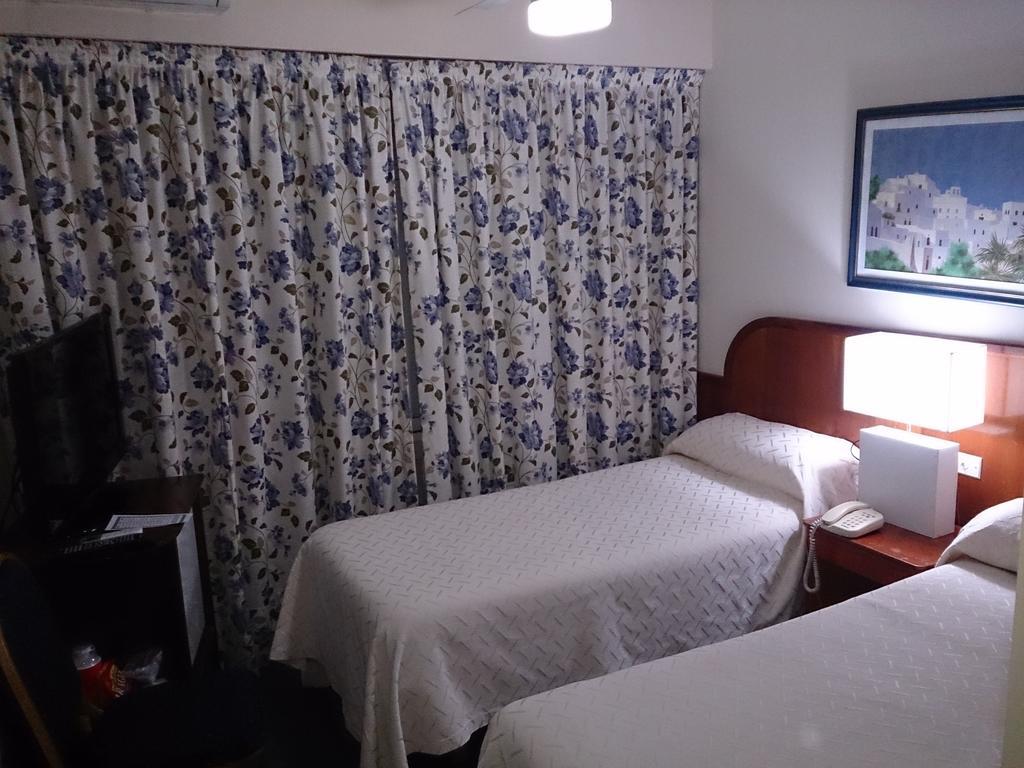 Hotel Orly Corrientes Szoba fotó