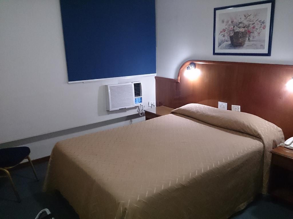 Hotel Orly Corrientes Szoba fotó